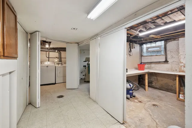 $298,750 | 9600 Central Avenue, Oak Lawn, IL 60453