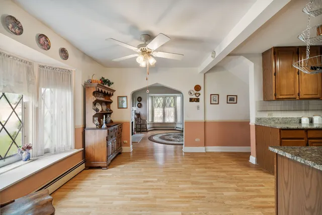 $298,750 | 9600 Central Avenue, Oak Lawn, IL 60453