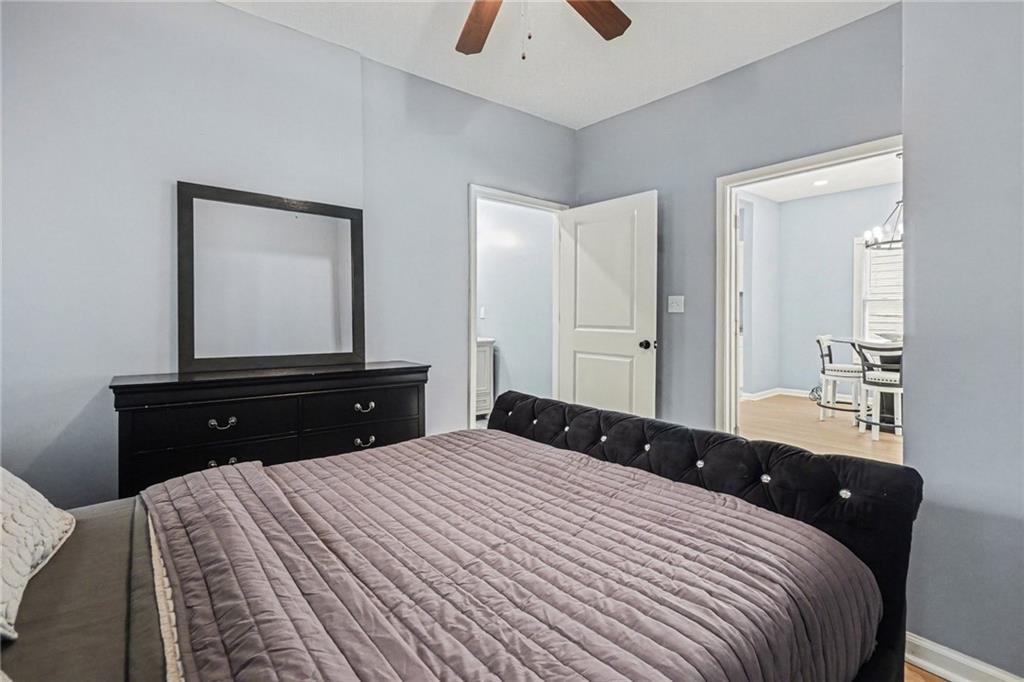 1382 Elizabeth Lane Atlanta, GA 30344 - Photo 18 of 27