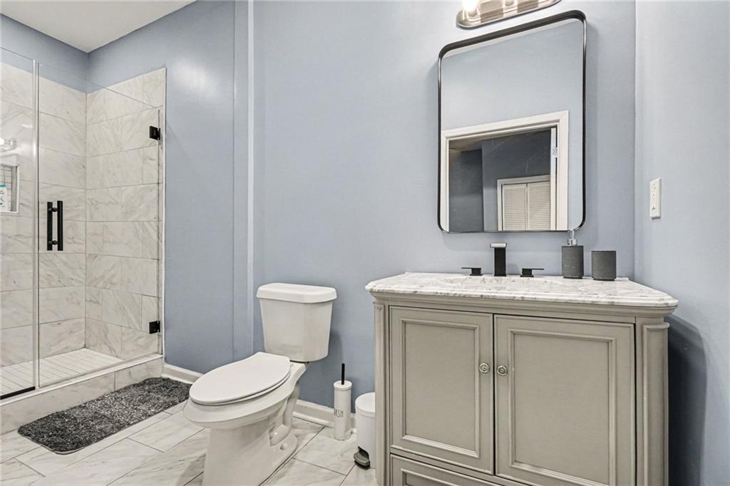 1382 Elizabeth Lane Atlanta, GA 30344 - Photo 19 of 27