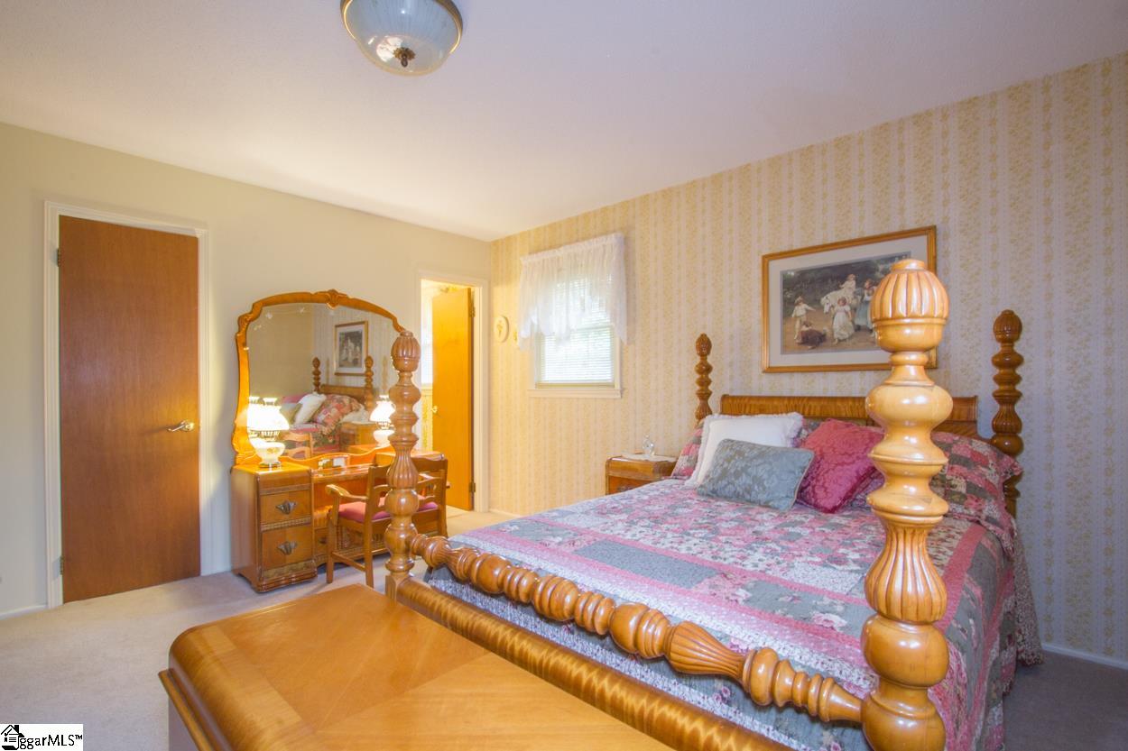 422 Broadway Lake Road Anderson, SC 29621 - Photo 25 of 36 Gallery Image 25