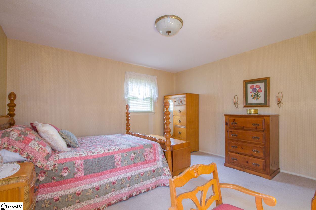 422 Broadway Lake Road Anderson, SC 29621 - Photo 27 of 36 Gallery Image 27