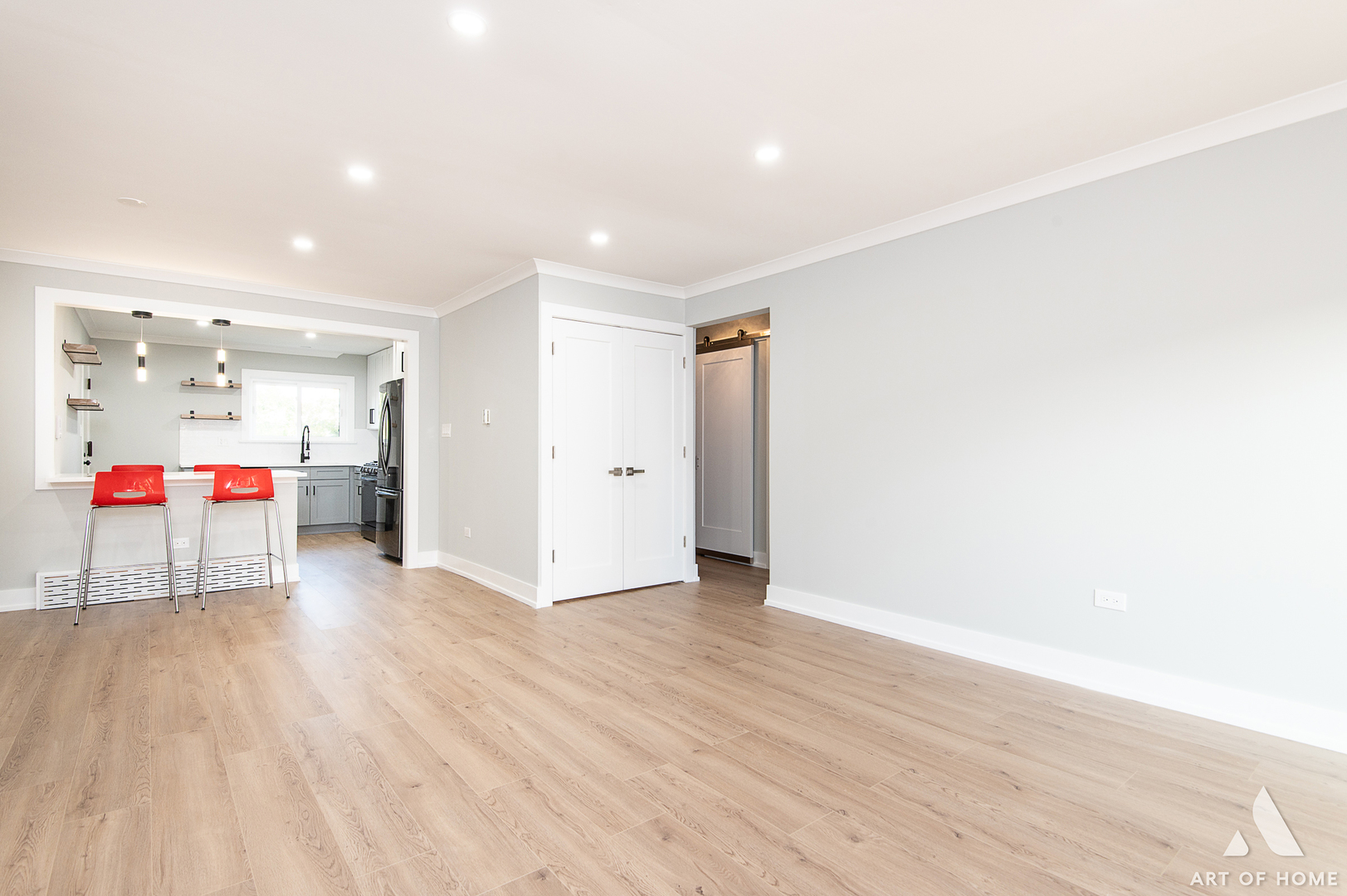 5159 North East River Road, Unit 312 Chicago, IL 60656 - Photo 15 of 42 a view of an empty room