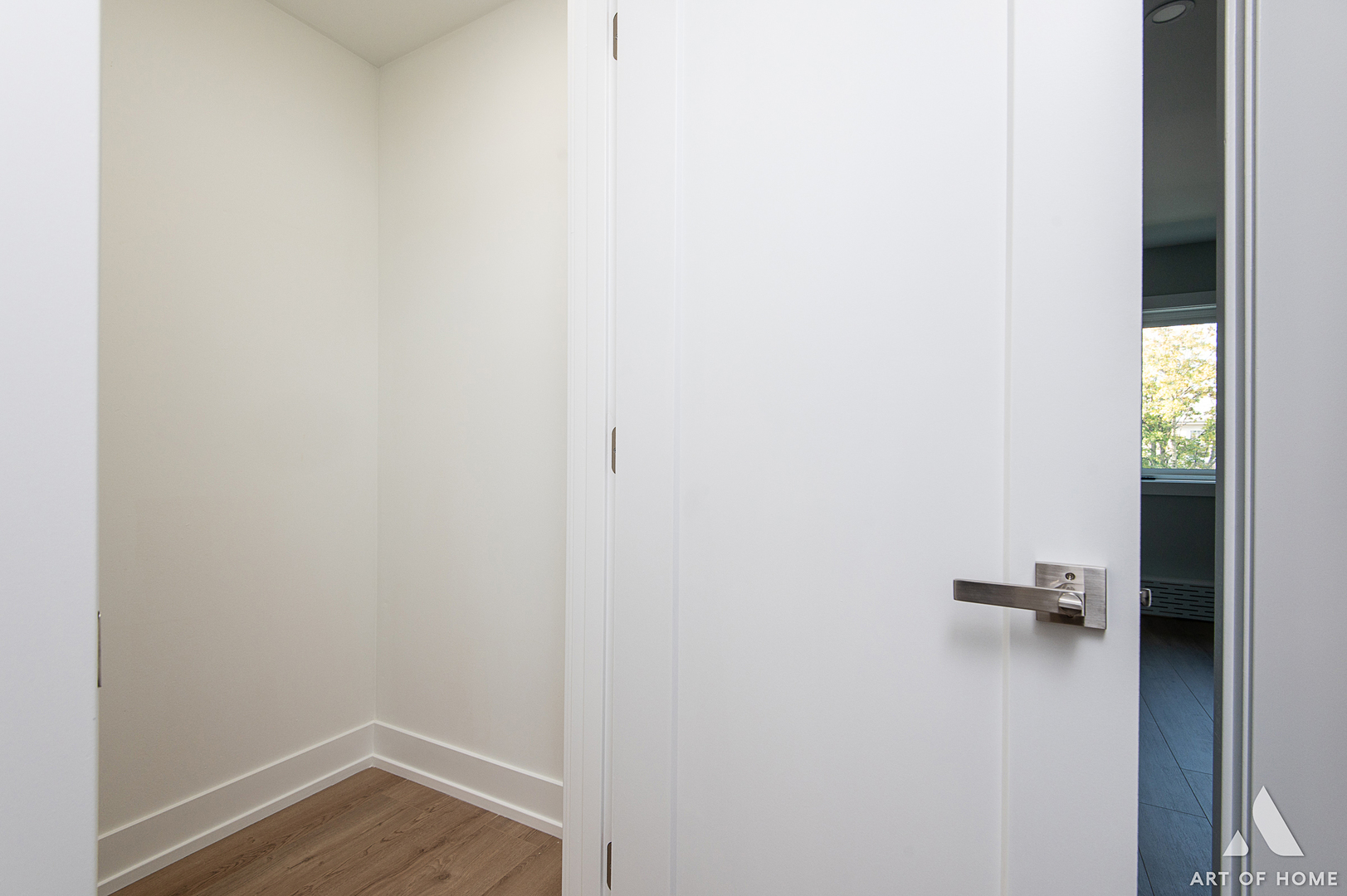 5159 North East River Road, Unit 312 Chicago, IL 60656 - Photo 34 of 42 a view of a small space