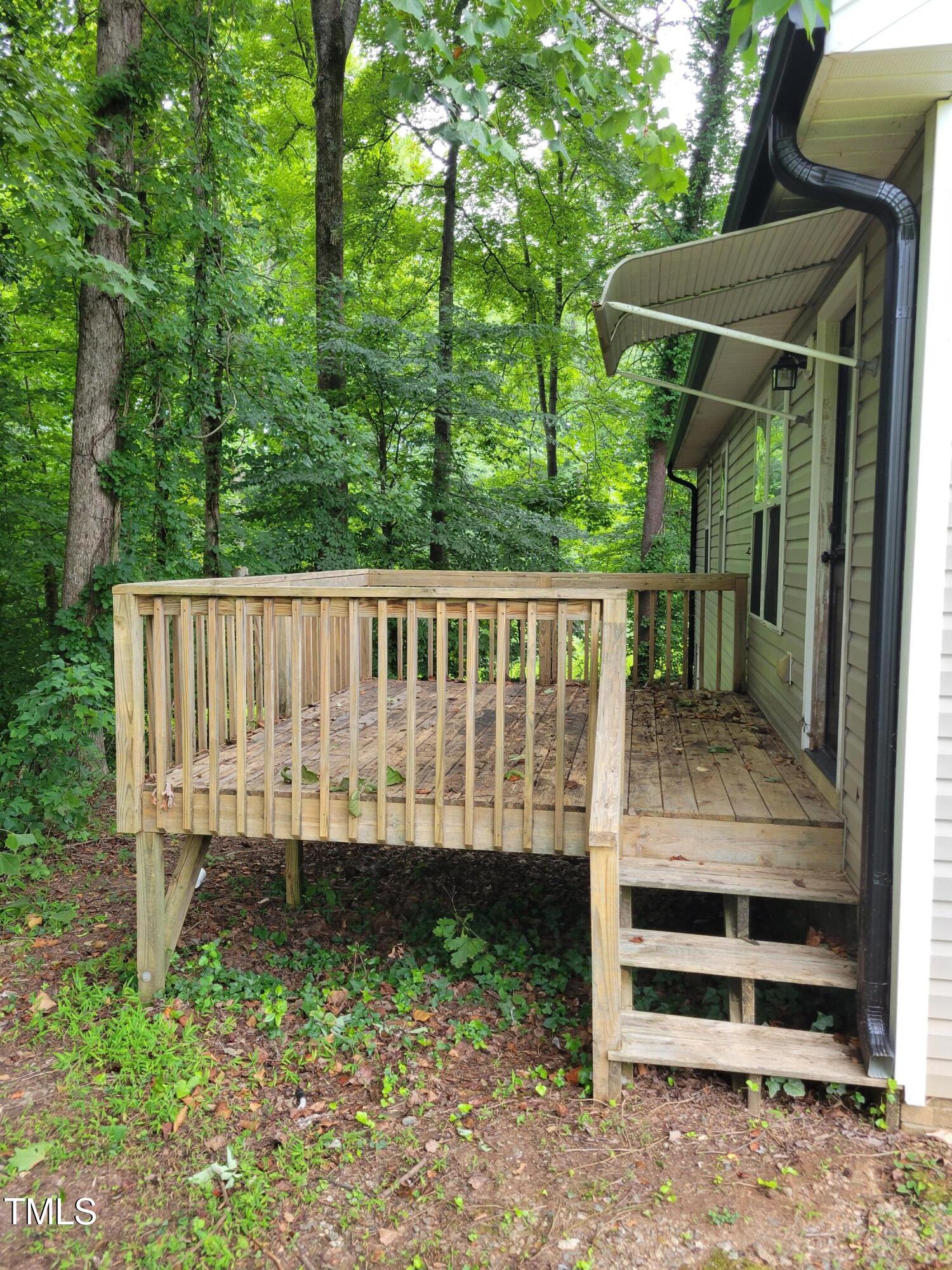 629 Kenneth Road Greensboro, NC 27455 - Photo 8 of 17 20240807_123153