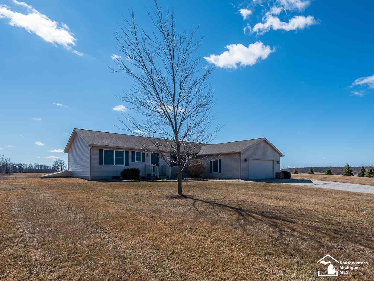 8525 West Dunbar Road Ida, MI 48140 - Photo 1 of 30