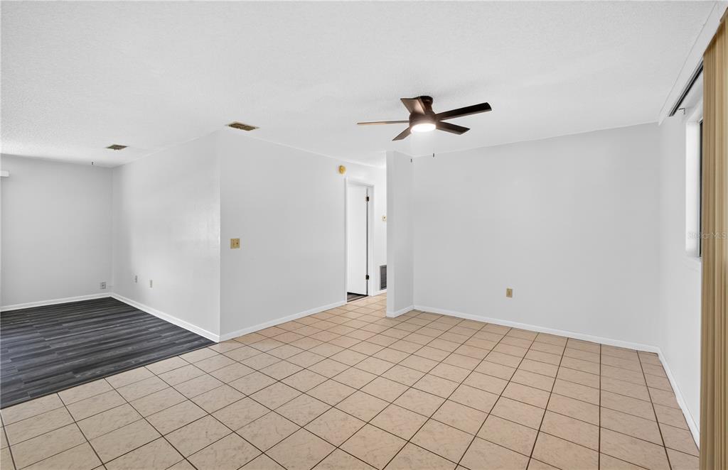 8972 Southwest 103rd Lane Ocala, FL 34481 - Photo 5 of 46