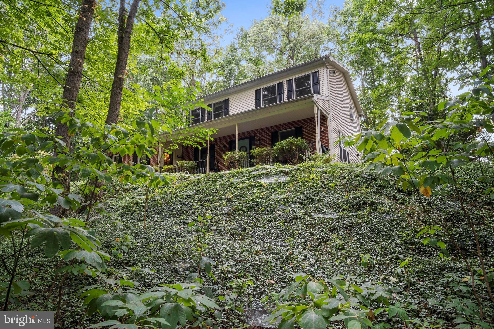 624 Gutshall Road Boiling Springs, PA 17007 - Photo 4 of 41 Gallery Image 4
