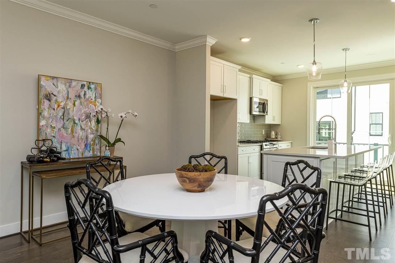 1610 Draper View Loop, Unit 105 Raleigh, NC 27608 - Photo 14 of 30