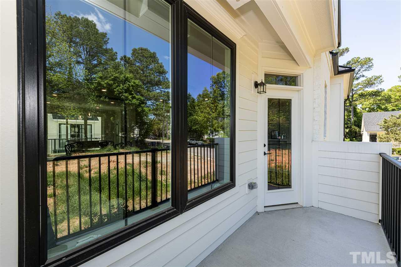 1610 Draper View Loop, Unit 105 Raleigh, NC 27608 - Photo 21 of 30