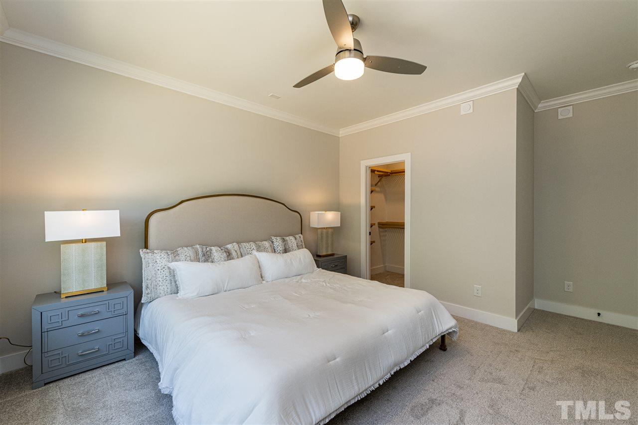 1610 Draper View Loop, Unit 105 Raleigh, NC 27608 - Photo 23 of 30