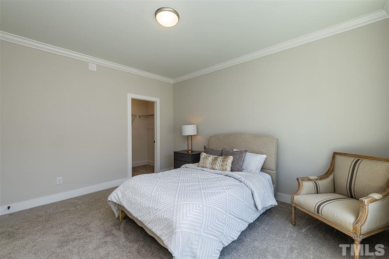 1610 Draper View Loop, Unit 105 Raleigh, NC 27608 - Photo 28 of 30