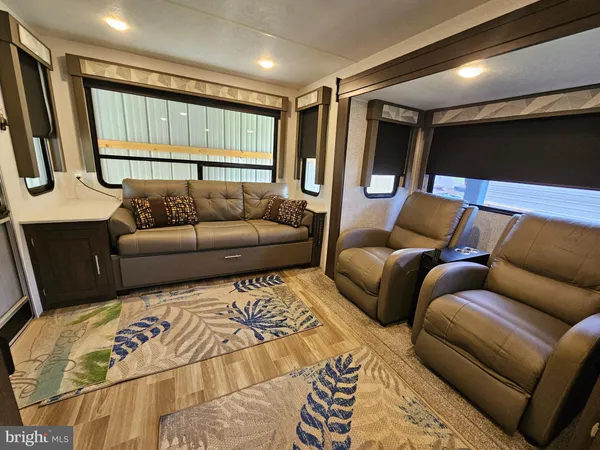 $135,000 | 15 & 16 Poison Oak, Falling Waters, WV 25419