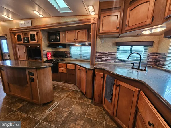 $135,000 | 15 & 16 Poison Oak, Falling Waters, WV 25419