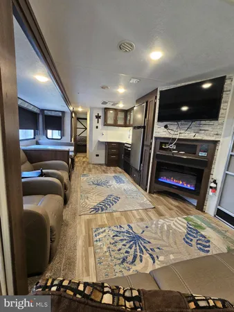 $135,000 | 15 & 16 Poison Oak, Falling Waters, WV 25419