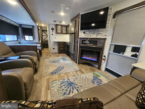 $135,000 | 15 & 16 Poison Oak, Falling Waters, WV 25419