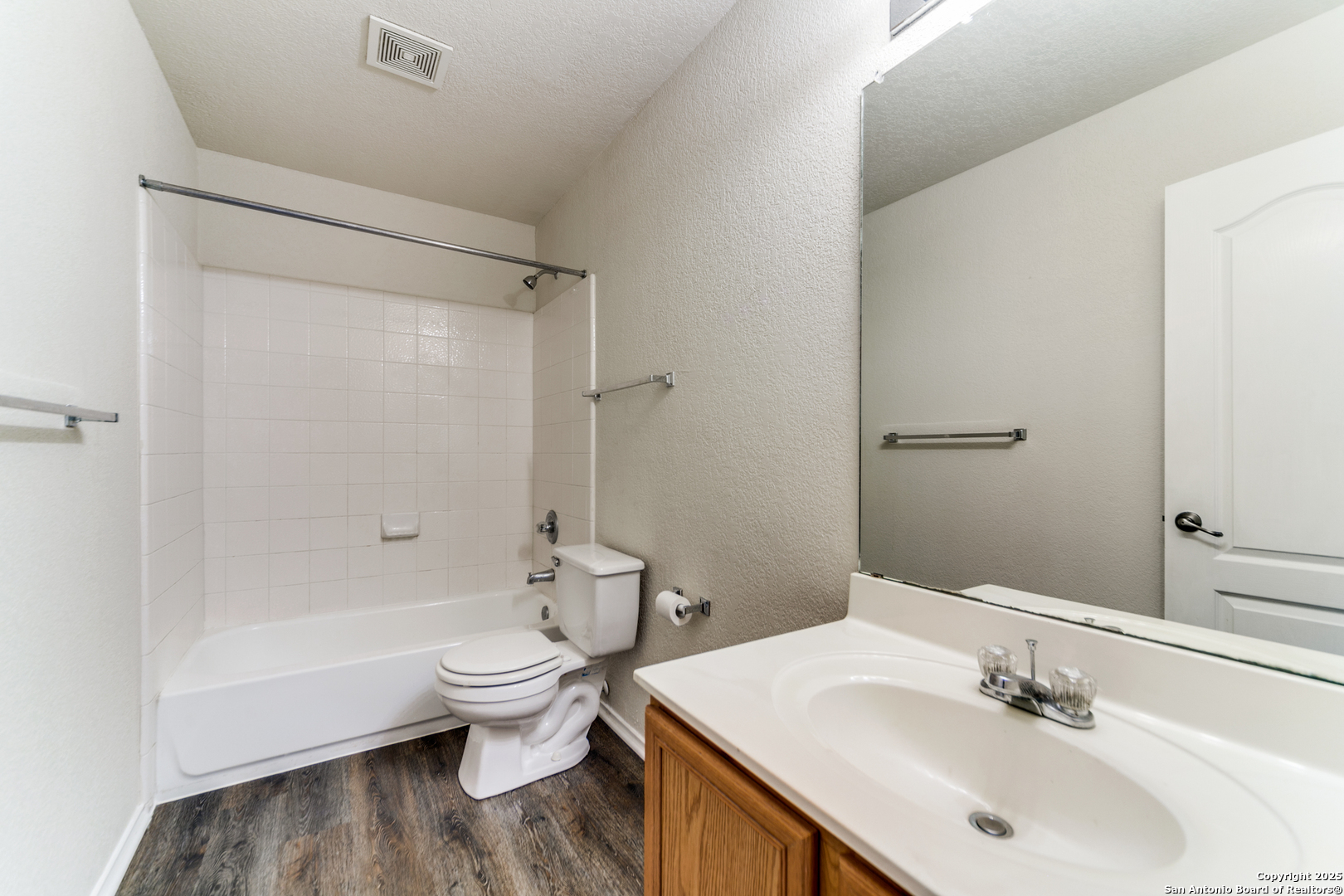 133 Hampton Cove Boerne, TX 78006 - Photo 12 of 24 a bathroom with a sink toilet and shower
