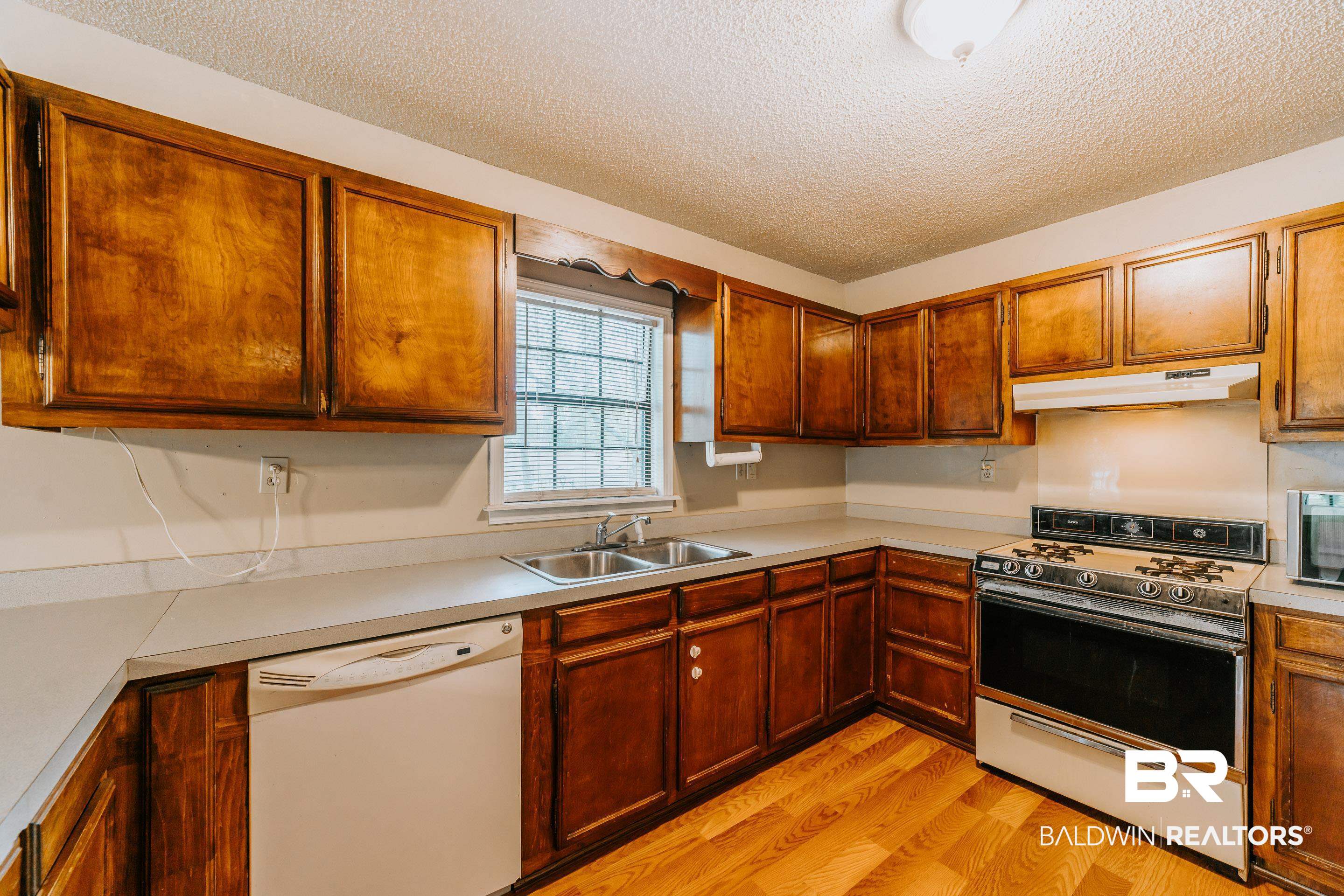 2920 Busby Road Mobile, AL 36695 - Photo 10 of 38
