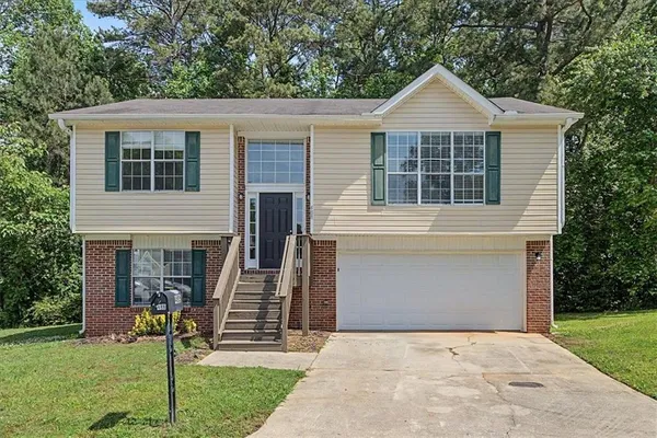$2,160 | 488 Barclay Court, Stone Mountain, GA 30083