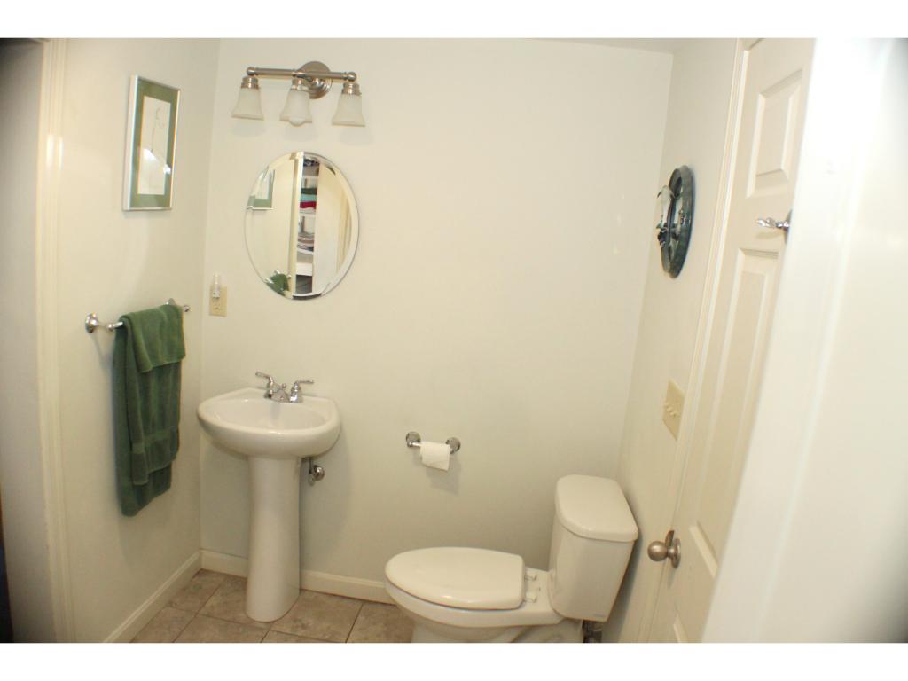 581 Merrimack Street Manchester, NH 03103 - Photo 16 of 28 Gallery Image 16