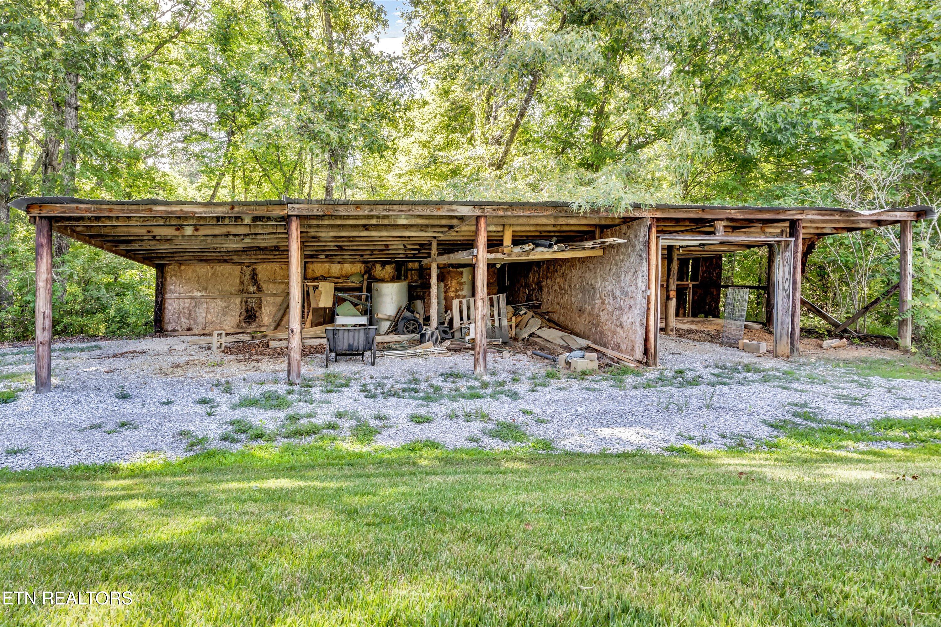 912 East Hendron Chapel Road Knoxville, TN 37920 - Photo 22 of 25 28-912 E Hendron Chapel Rd-28