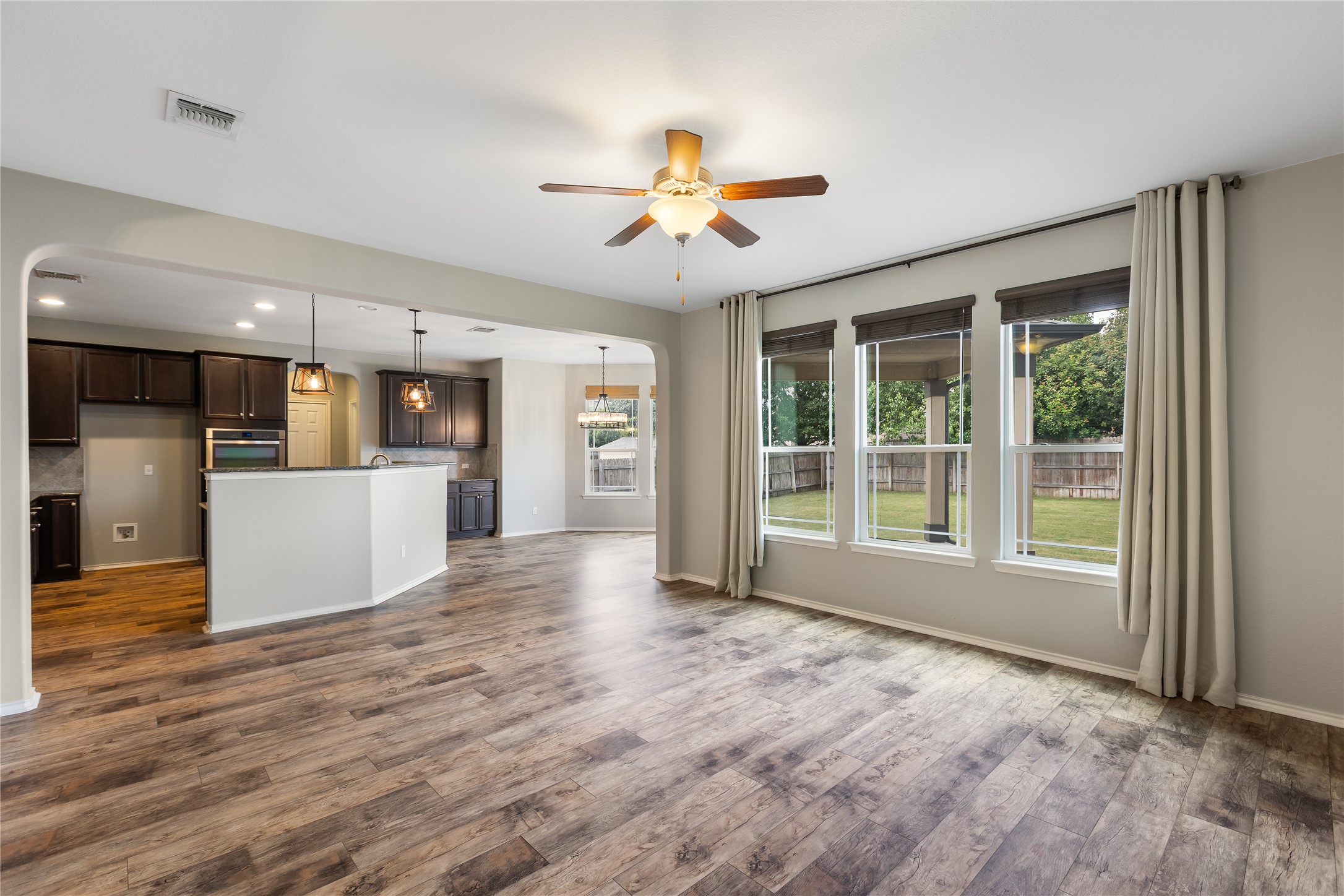 1420 Crested Butte Way Georgetown, TX 78626 - Photo 4 of 39
