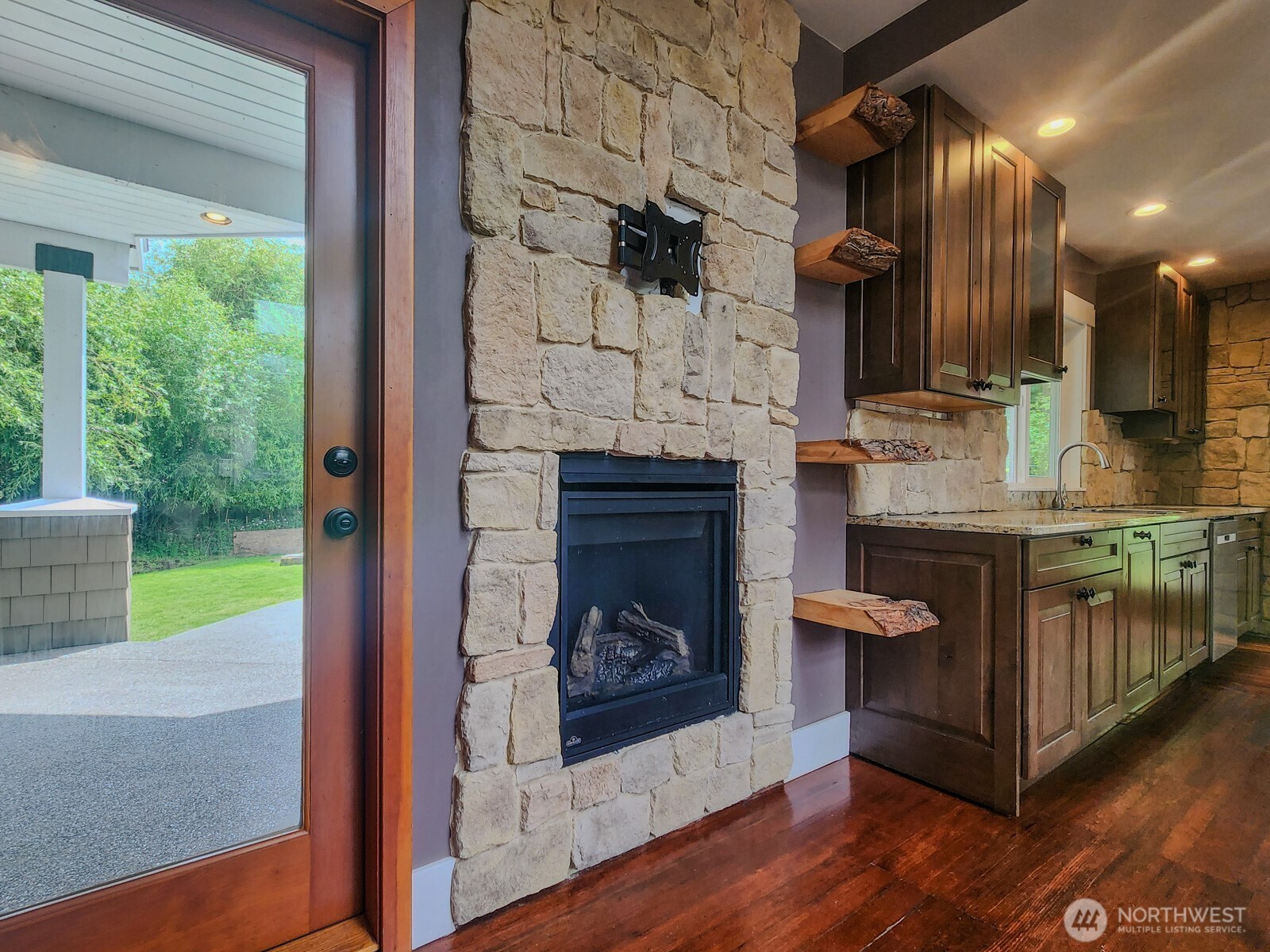 309 V Street Port Townsend, WA 98368 - Photo 15 of 40