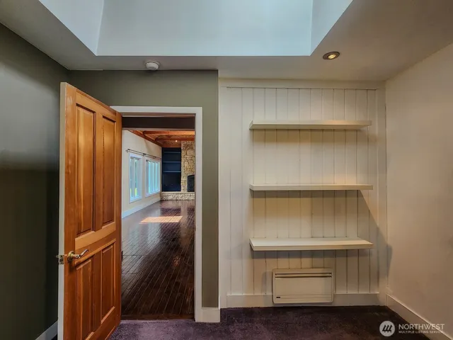 $3,700 | 309 V Street, Port Townsend, WA 98368