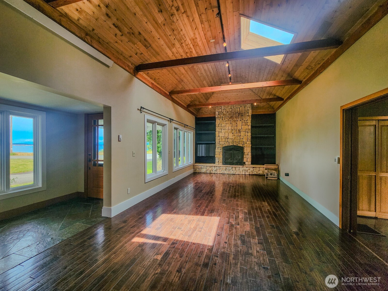 309 V Street Port Townsend, WA 98368 - Photo 5 of 40