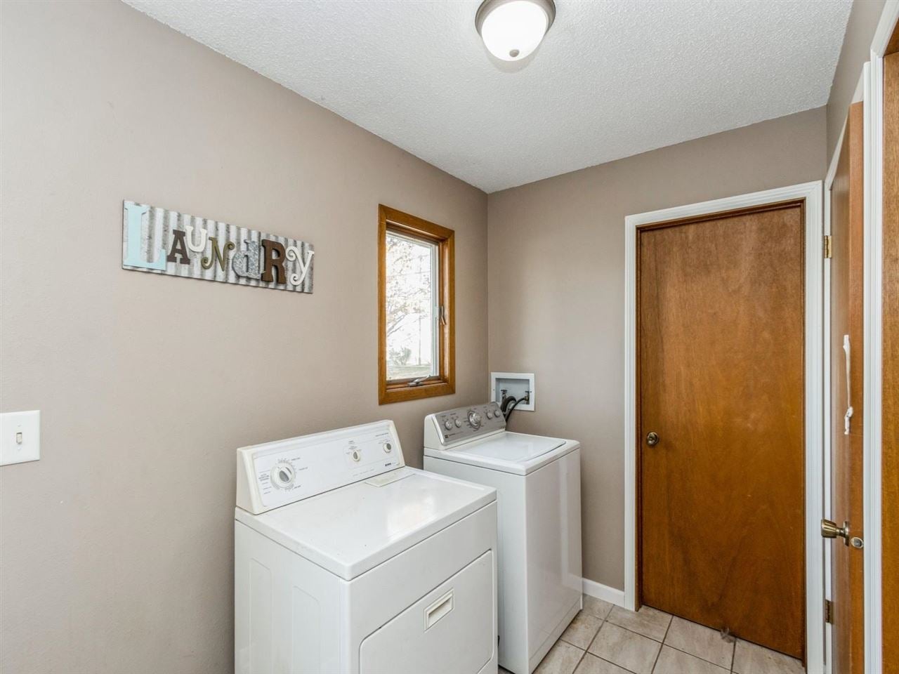 195 Schnoebelen Street Riverside, IA 52327 - Photo 14 of 19 Gallery Image 14