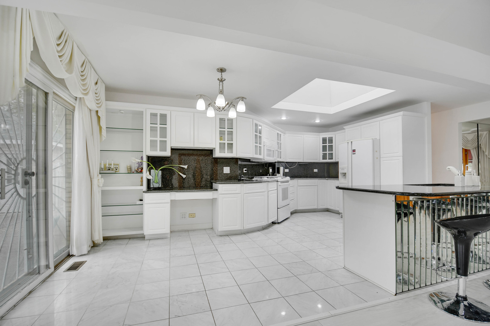 14650 Lamon Avenue Midlothian, IL 60445 - Photo 14 of 42