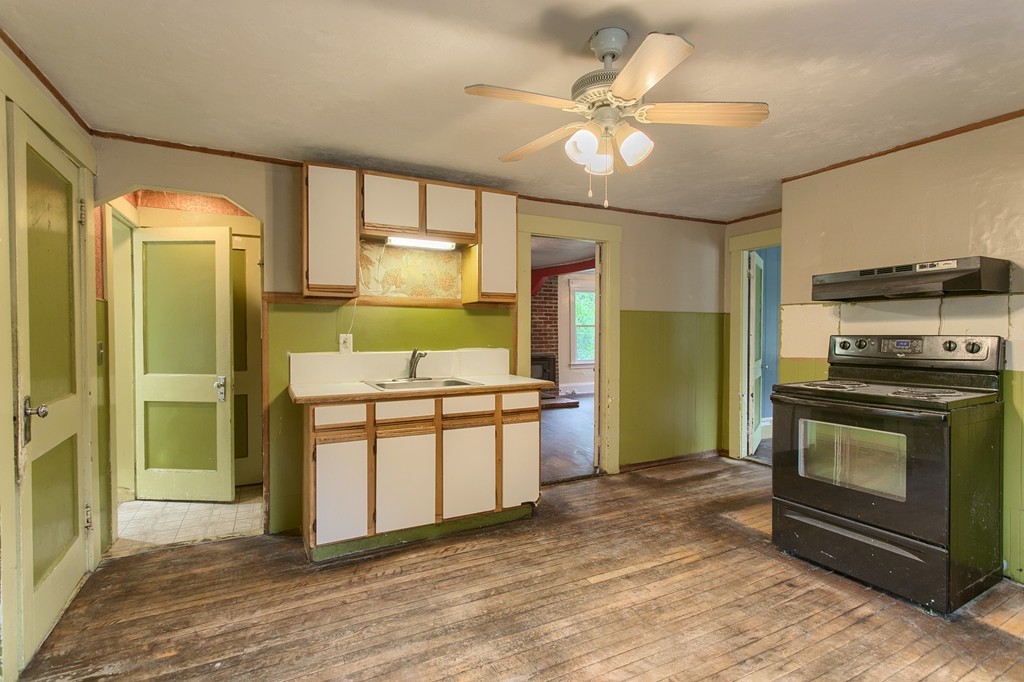 218 Richardson Road Fitchburg, MA 01420 - Photo 12 of 28 Gallery Image 12
