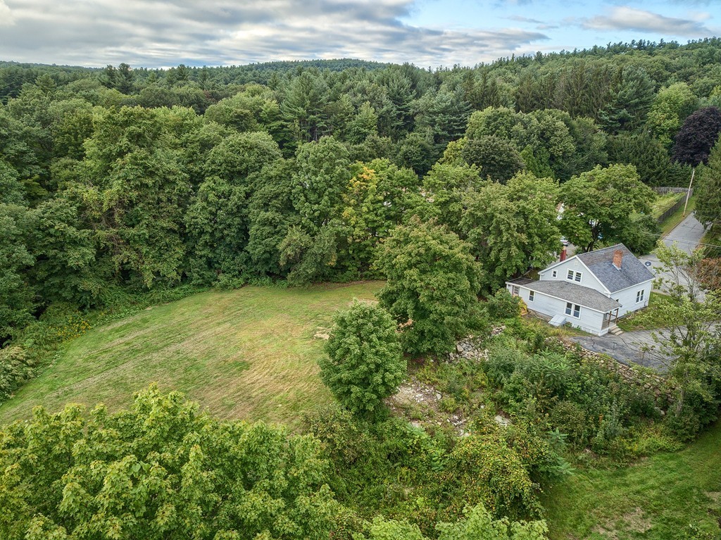 218 Richardson Road Fitchburg, MA 01420 - Photo 8 of 28 Gallery Image 8