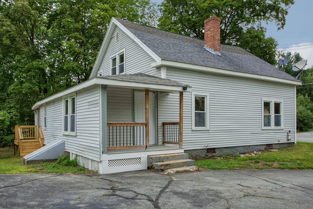 218 Richardson Road Fitchburg, MA 01420 - Photo 9 of 28 Gallery Image 9