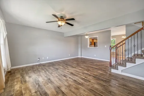 $289,900 | 565 Oakmont Drive, Clarksville, TN 37042