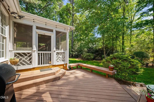 $869,000 | 105 Fifemoor Court, Cary, NC 27518