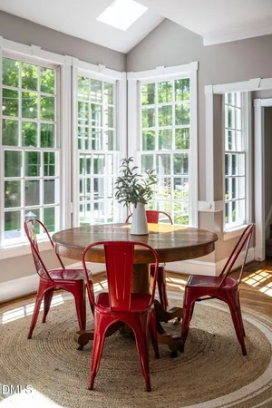 $869,000 | 105 Fifemoor Court, Cary, NC 27518