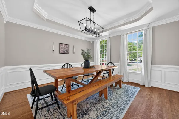 $869,000 | 105 Fifemoor Court, Cary, NC 27518