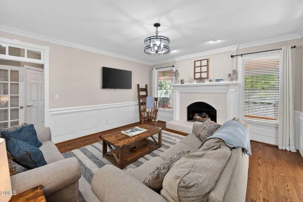 $869,000 | 105 Fifemoor Court, Cary, NC 27518