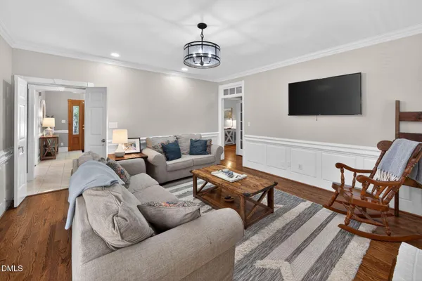 $869,000 | 105 Fifemoor Court, Cary, NC 27518