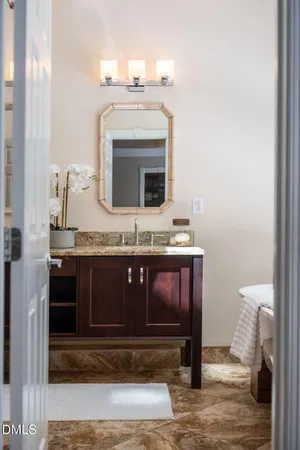 $869,000 | 105 Fifemoor Court, Cary, NC 27518