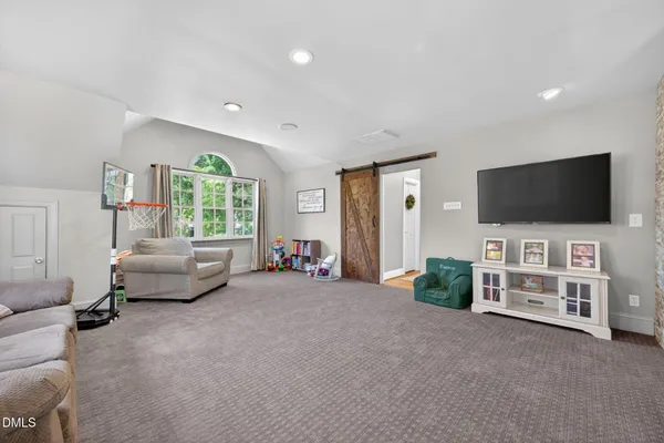 $869,000 | 105 Fifemoor Court, Cary, NC 27518