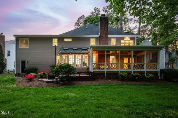 $869,000 | 105 Fifemoor Court, Cary, NC 27518