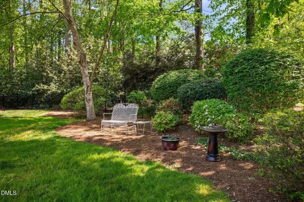 $869,000 | 105 Fifemoor Court, Cary, NC 27518