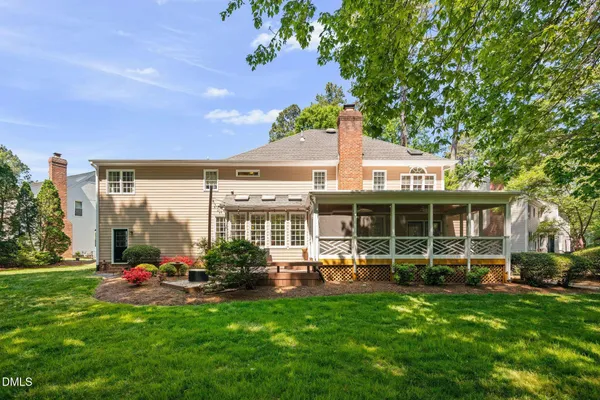 $869,000 | 105 Fifemoor Court, Cary, NC 27518