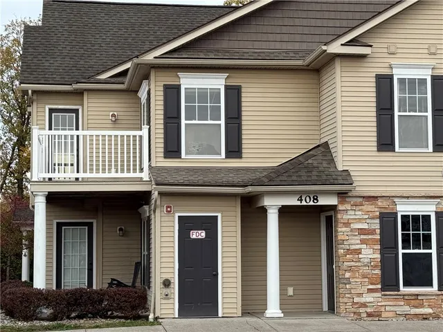 $1,895 | 1260 Lehigh Station Road, Unit 408, Henrietta, NY 14467