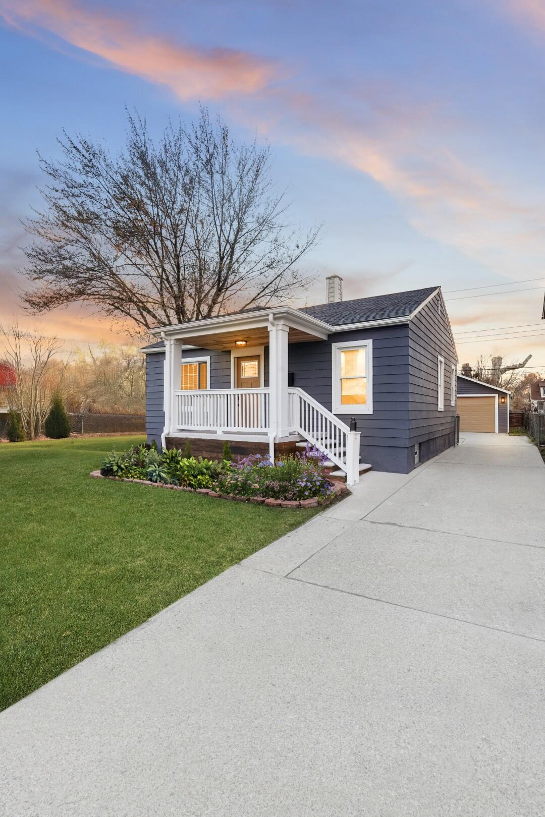 Photo Nov 12 2025, 5 56 56 PM_Dusk