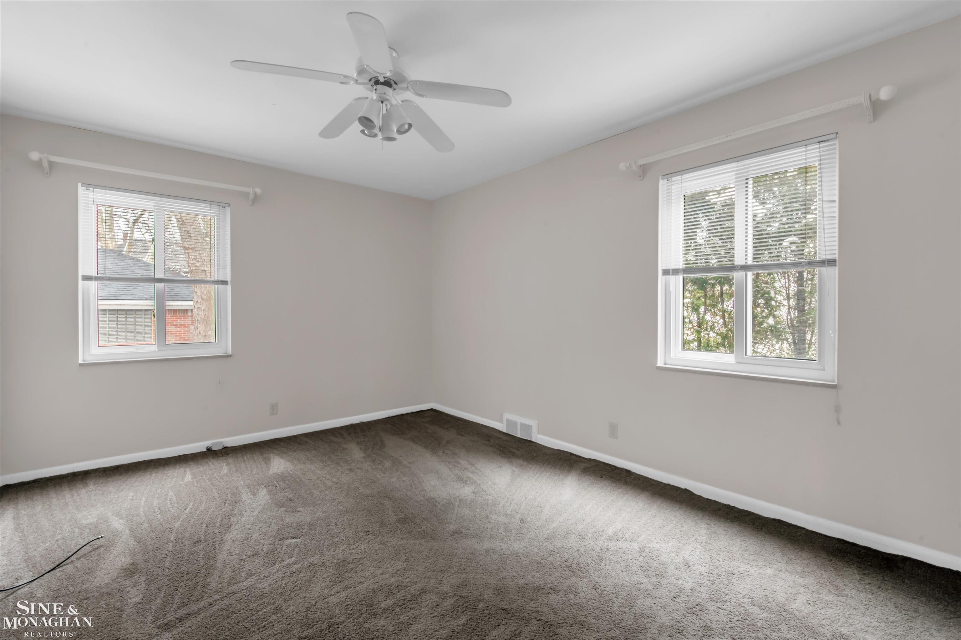 798 Harcourt Road Grosse Pointe, MI 48230 - Photo 8 of 32