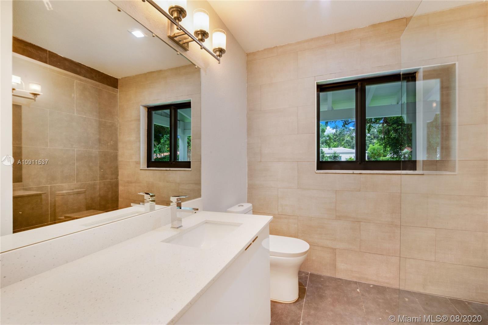 420 Blue Road Coral Gables, FL 33146 - Photo 15 of 17 Gallery Image 15