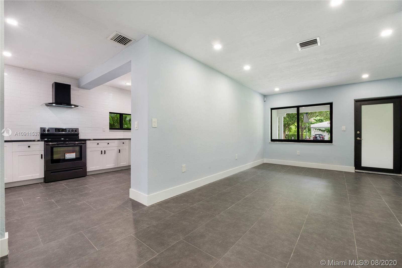 420 Blue Road Coral Gables, FL 33146 - Photo 9 of 17 Gallery Image 9